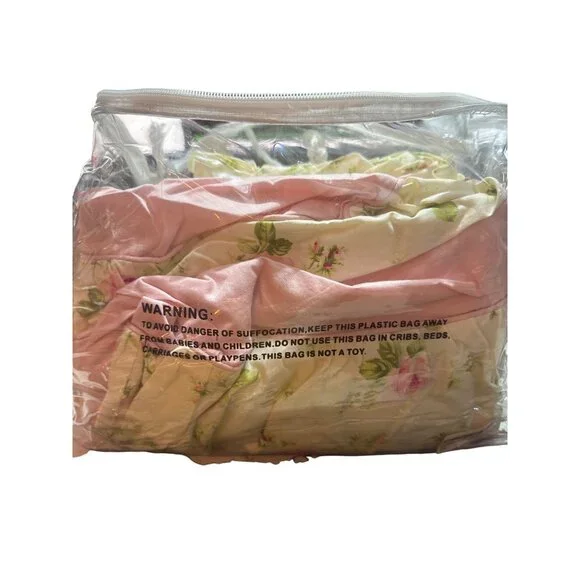 Soul & Lane Twin Size Quilt Set Floral Pattern Ruffled Edges Vintage Charm - Picture 5 of 5